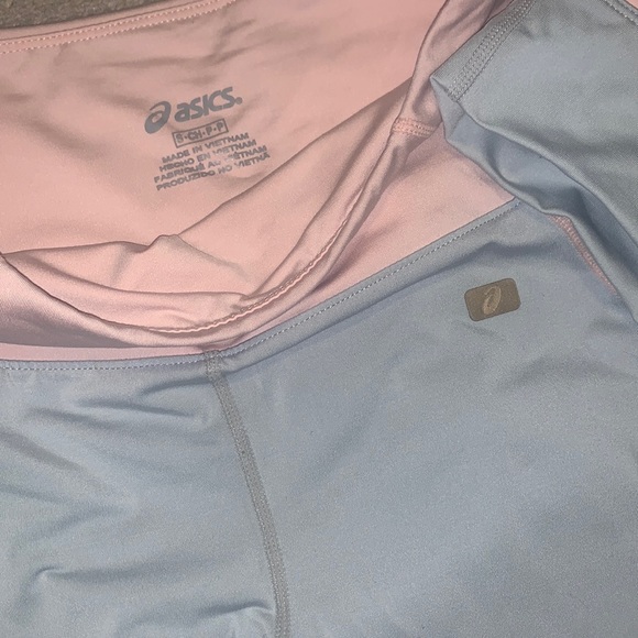 ASICS workout set (size S) - Picture 3 of 3